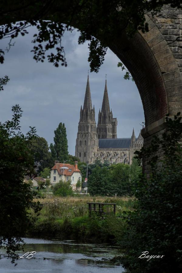 Pierre De Lune Bayeux Exterior foto